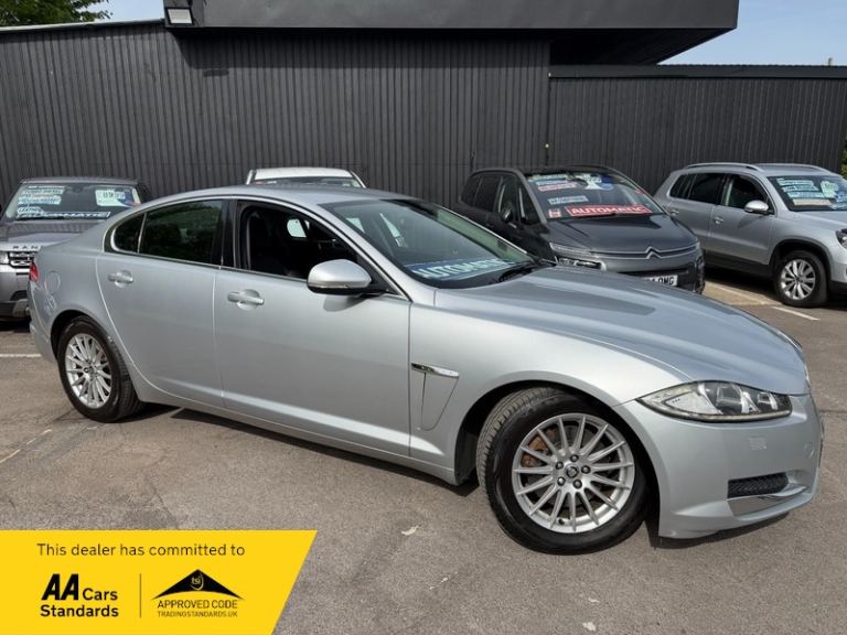 Jaguar XF D SE-AUTO, FULL SERVICE HISTORY, 93665 MILES, PARKING SENSORS