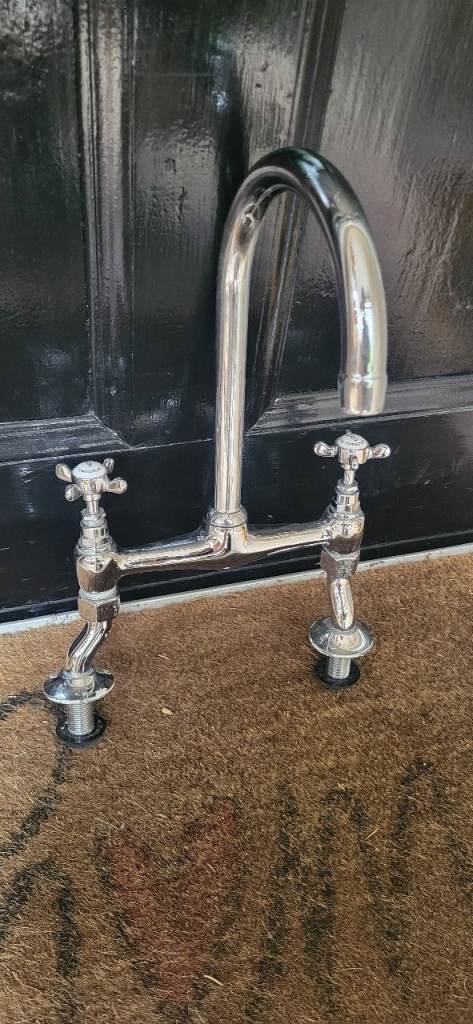 Kitchen/Utility Sink Mixer Tap