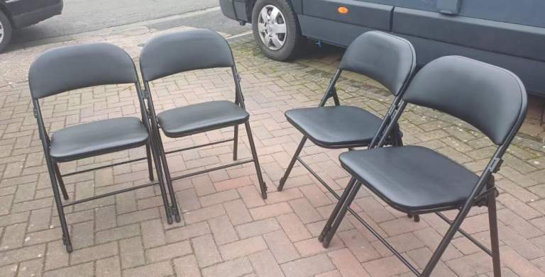Folding Chairs with strong metal frame and linking brackets