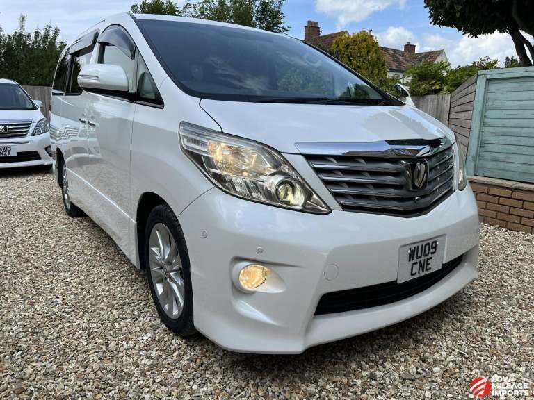 TOYOTA ALPHARD 3.5 V6 350S 7 SEATS White Auto Petrol 2009
