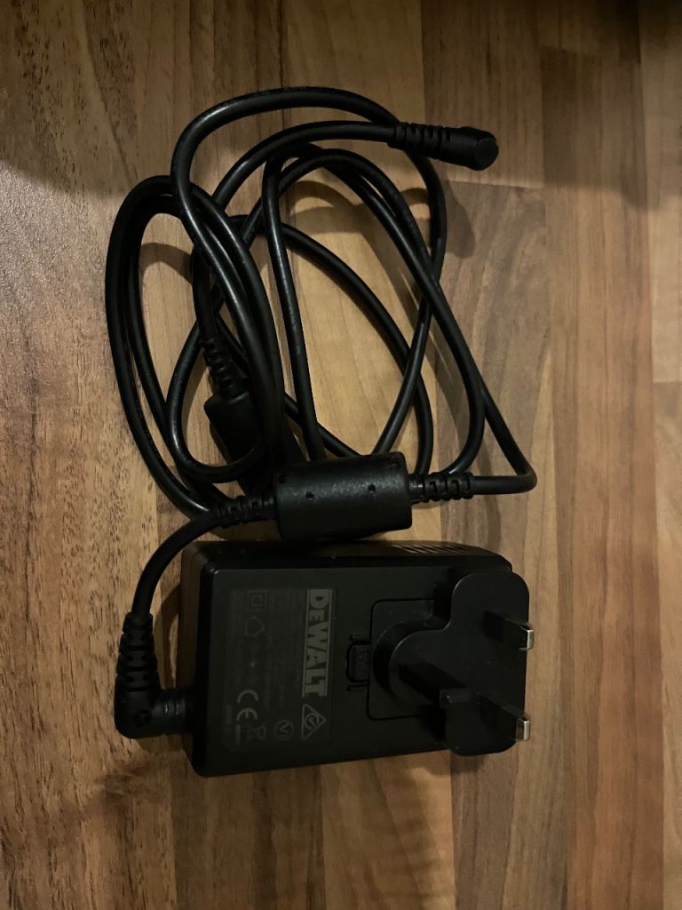 Dewalt tstack dab & Bluetooth radio