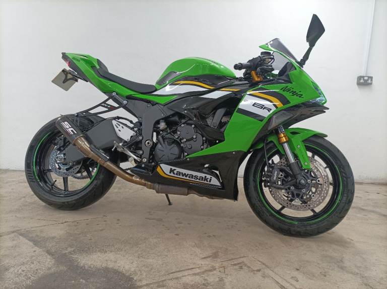 2025 KAWASAKI ZX6R NINJA 
