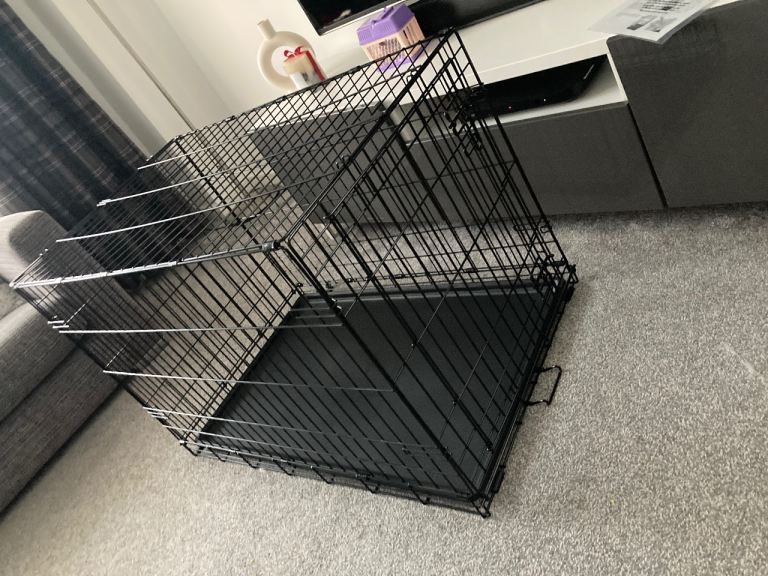Medium size dog crate 