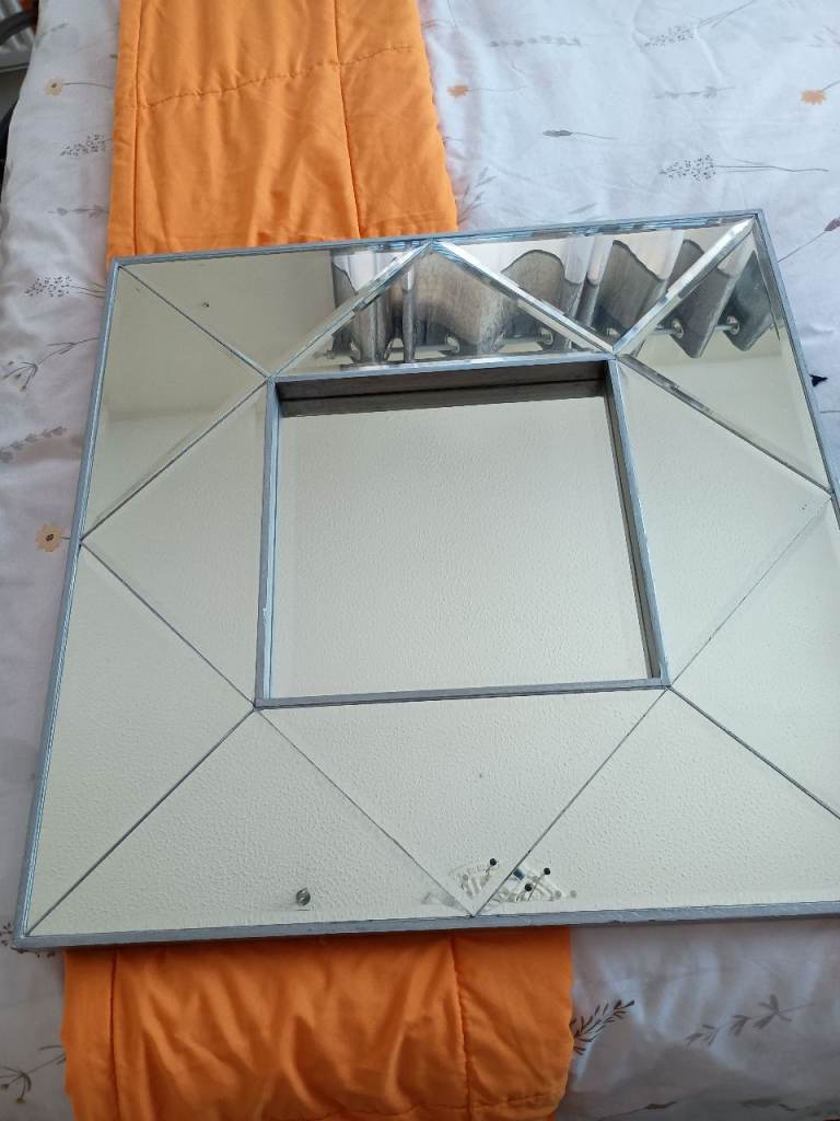 Mirror 60 x 60cm