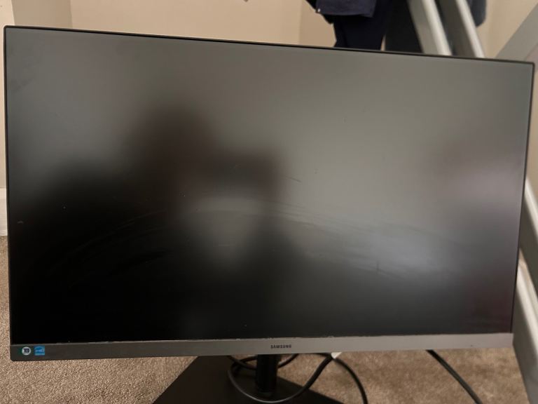 Samsung Screen Monitor 24”