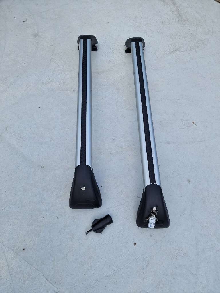 VolvoV40 Hatchback roof bars 