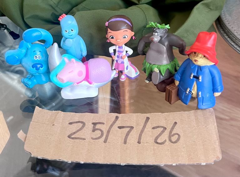 Children's Assorted Play Figures – Good Condition
