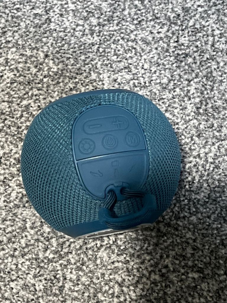 Good speaker no delivery 