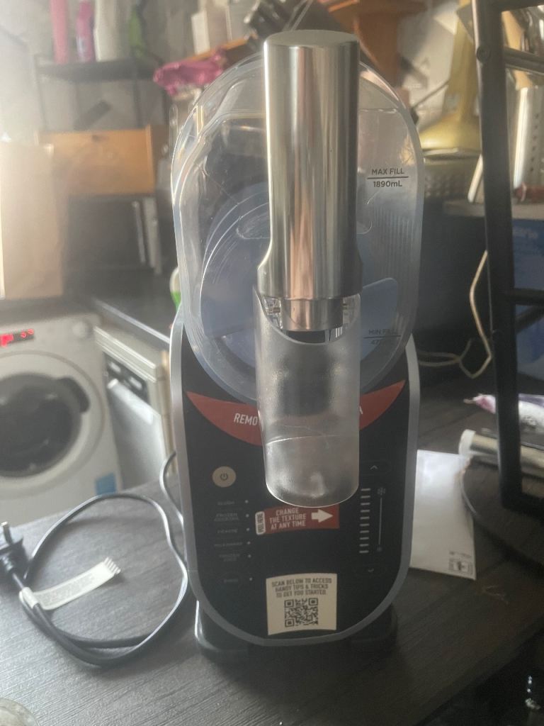 image for Ninja slushy maker 