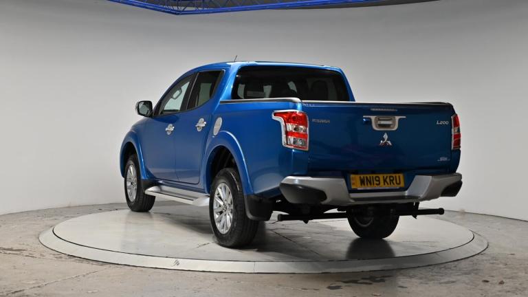 2019 Mitsubishi L200 2.4 DI-D DC Barbarian 4WD Euro 6 4dr PICK UP Diesel Manual