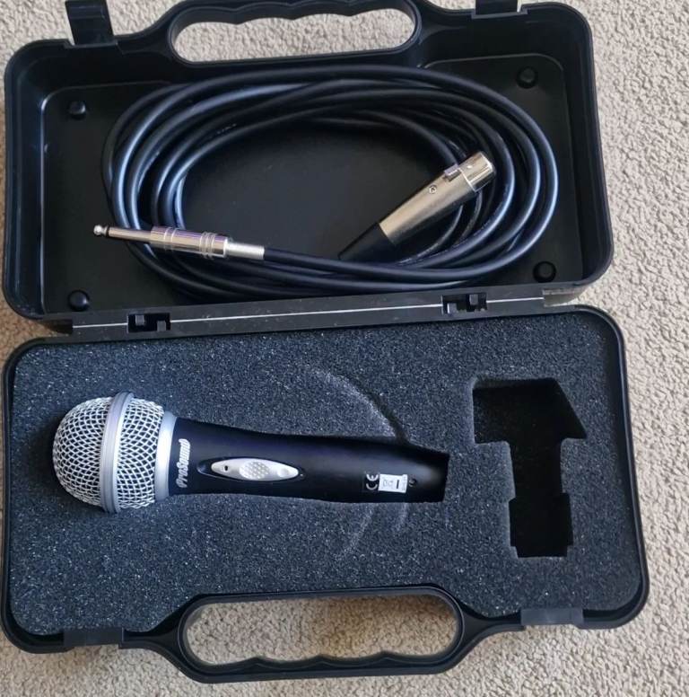 Microphone
