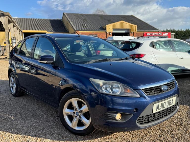 2010 Ford Focus 1.6 Zetec 5dr Auto HATCHBACK PETROL Automatic