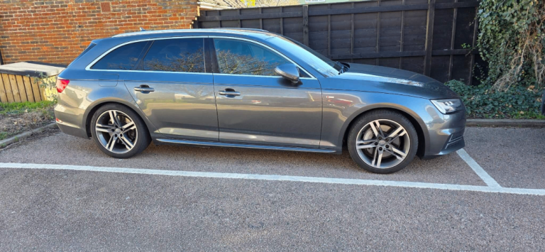 Audi A4 Avant S Line TFSI Quattro 