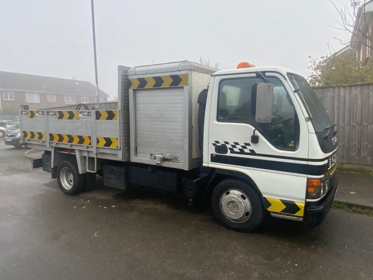 Isuzu NKR Truck Drainage Tipper 135k long MOT extensive history - no VAT