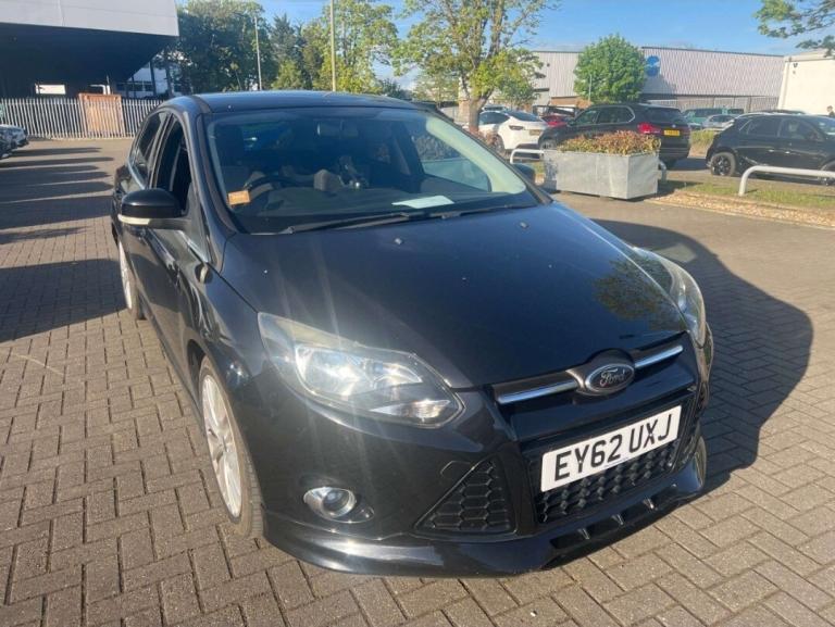 2012 Ford Focus 1.0 125 EcoBoost Zetec S 5dr HATCHBACK Petrol Manual