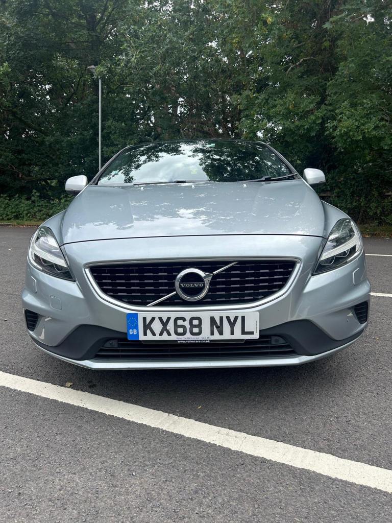 Volvo, V40, Hatchback, 2018, Semi-Auto, 1969 (cc), 5 doors