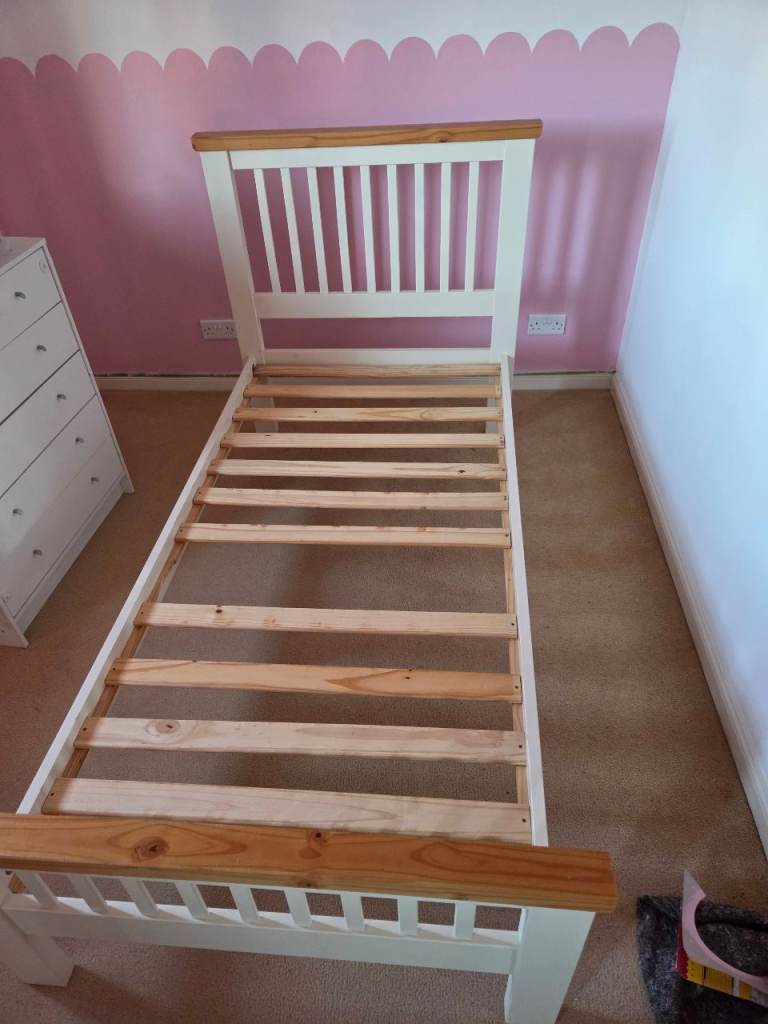 Single bed for sale