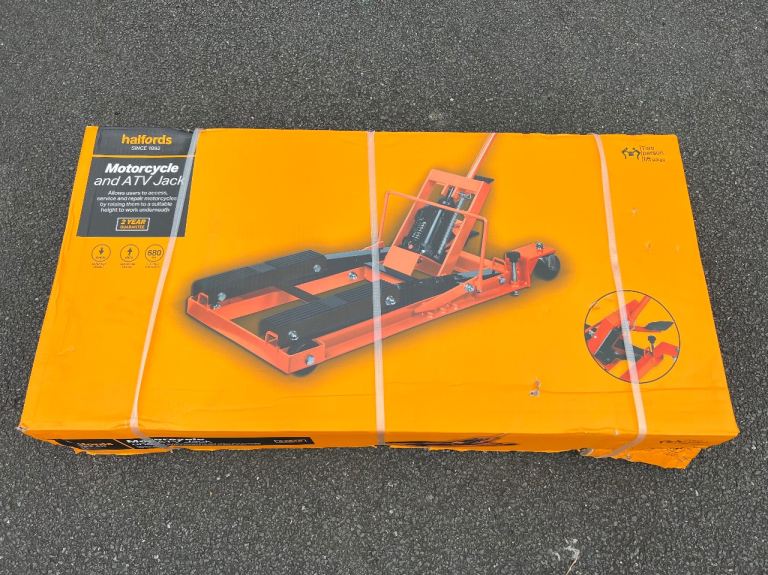 Halfords Motorcycle and ATV Jack