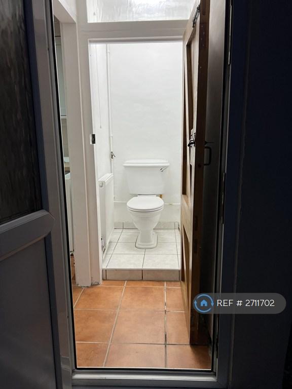 3 bedroom house in Cecil Road, Rochester, ME1 (3 bed) (#2711702)