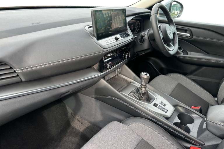 2024 Nissan Qashqai 1.3 DiG-T MH N-Connecta 5dr Hatchback Petrol Manual