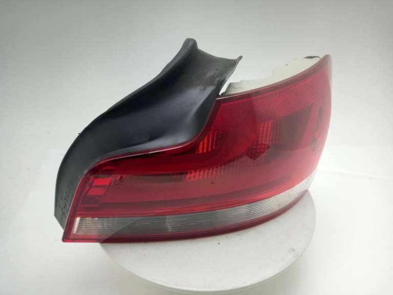Bmw 1 Series Tail Light Rear Lamp O/S 2007-2013 2 Door Convertible Rh 6321727343