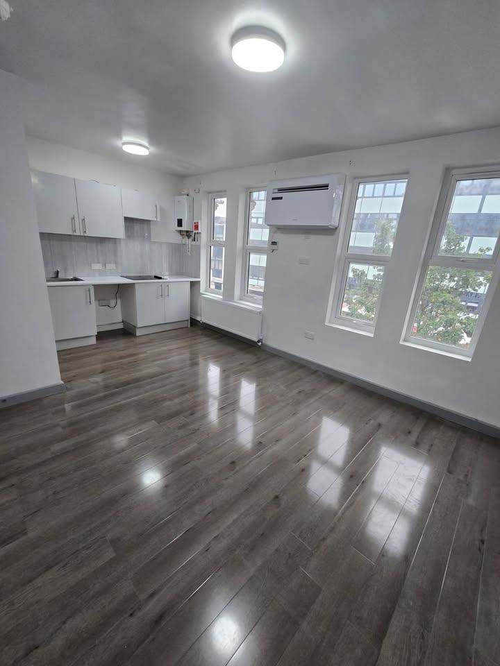 Studio  flat in Stunning Brand-New Self-Contained Studios For Rent IG1 with Bills £1350