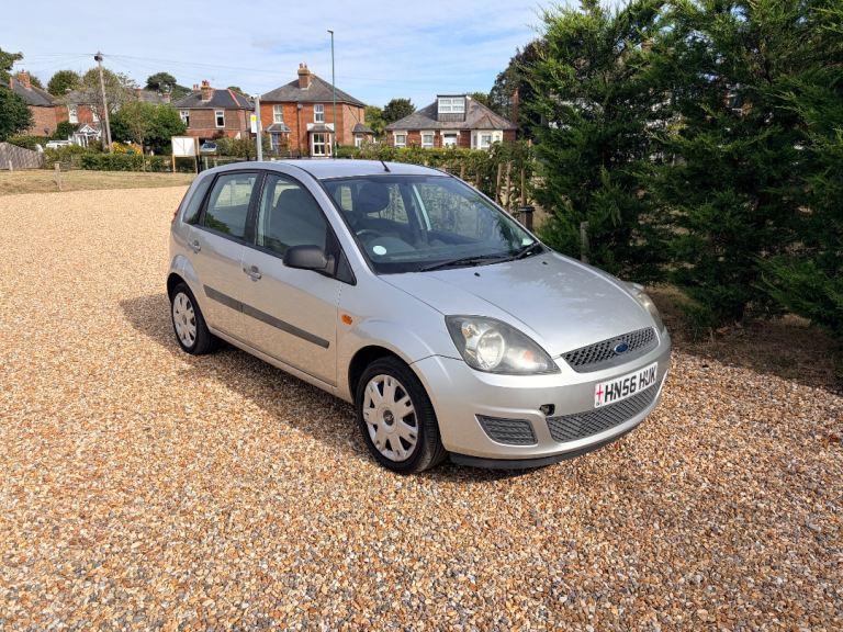 2006 Ford Fiesta