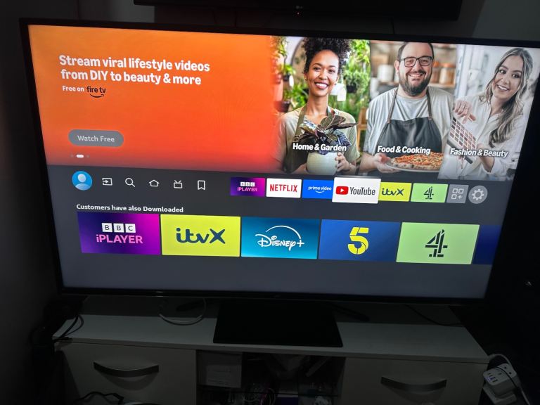 Free Delivery 55” JVC 4K SMART LED UHDTV 