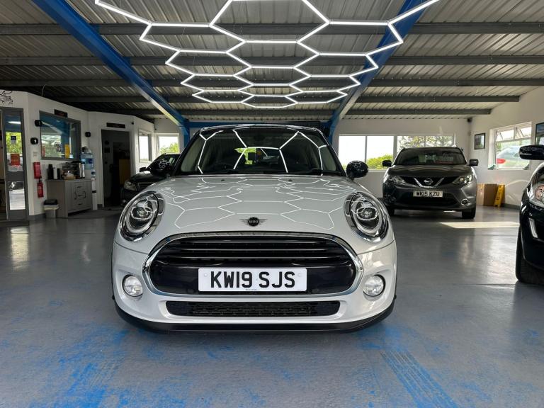 MINI HATCH 1.5 5-Door Hatch Cooper Classic 2019