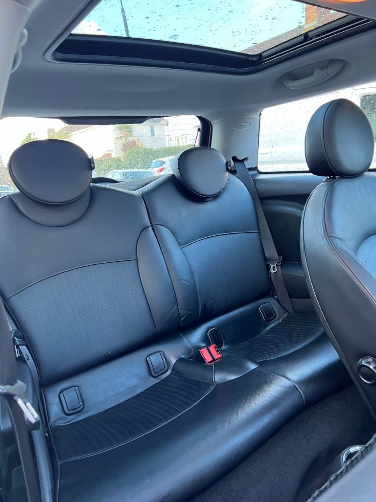 Mini Couper S-Turbocharger Hatchback, 2009, Manual, 1598 (cc), 3 doors