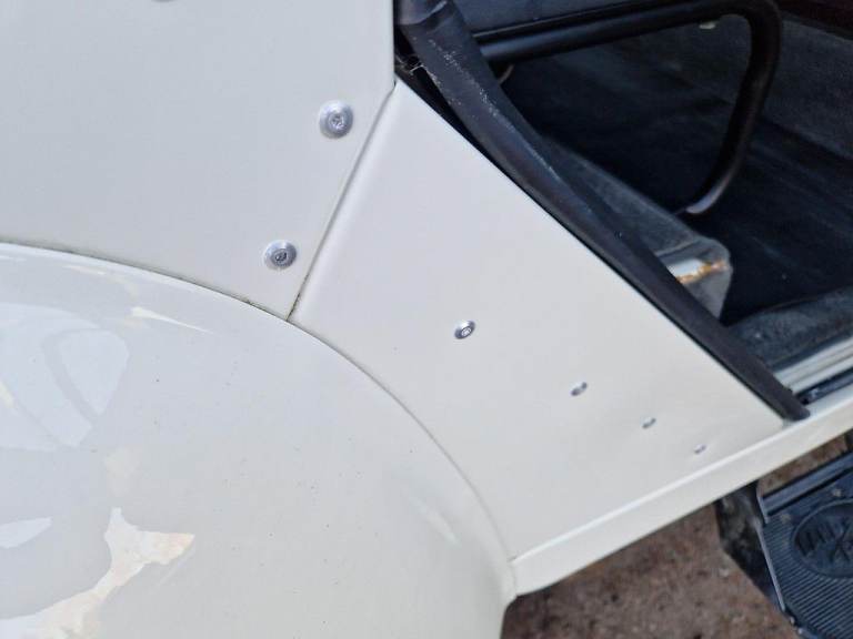 1990 Land Rover Defender 110 3.5 County Station Wagon Petrol Manual (134 bhp) V8 3500cc SUV Petro...