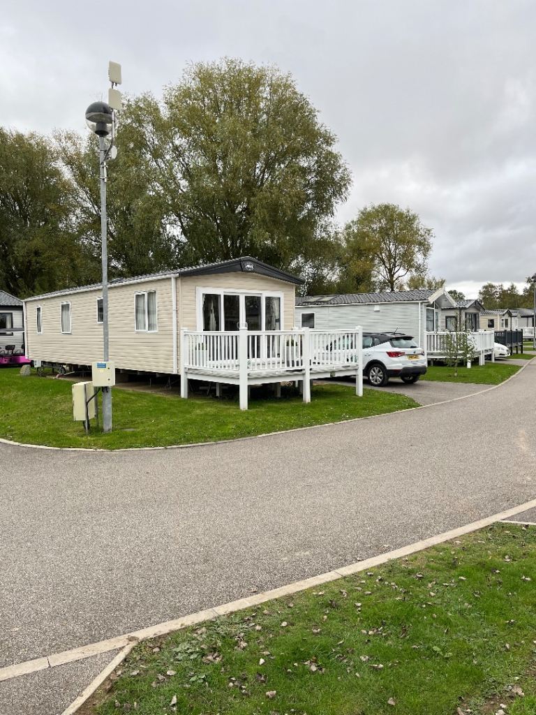 Static caravan (Tattershall Lakes)