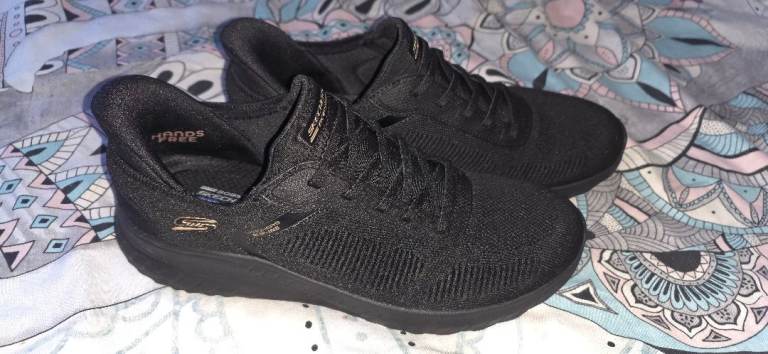 Skechers Trainers – Black, Good Condition