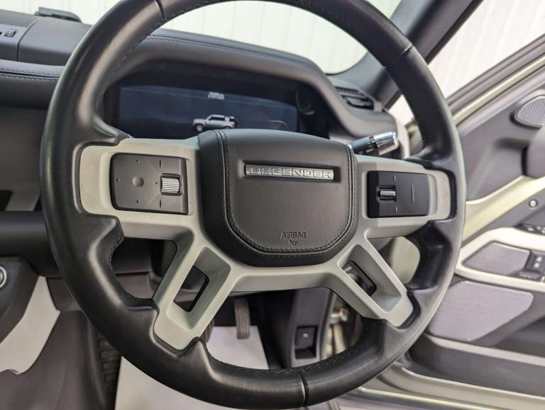 2021 Land Rover Defender 2.0 Defender SE Auto 4WD 5dr SUV Petrol Automatic