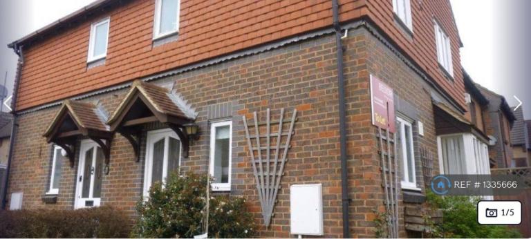 2 bedroom house in Aldenham Close, Bedford, MK41 (2 bed) (#1335666)