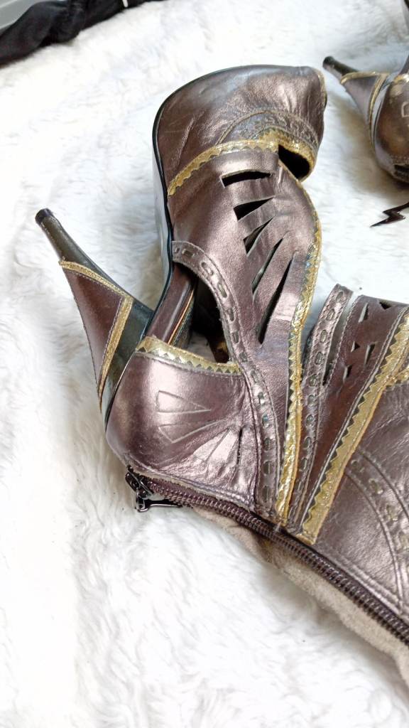 Boot Bronze/silver trim