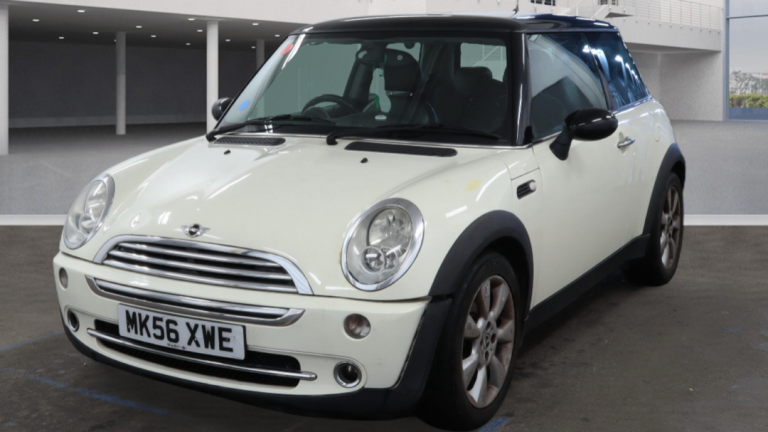 Mini Cooper 2007 Superb LONG MOT. FREE RAX OPTION. ALL DOCS PRESENT 