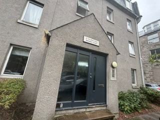 2 bedroom flat in Rennies Court, City Centre, Aberdeen, AB11 6NZ