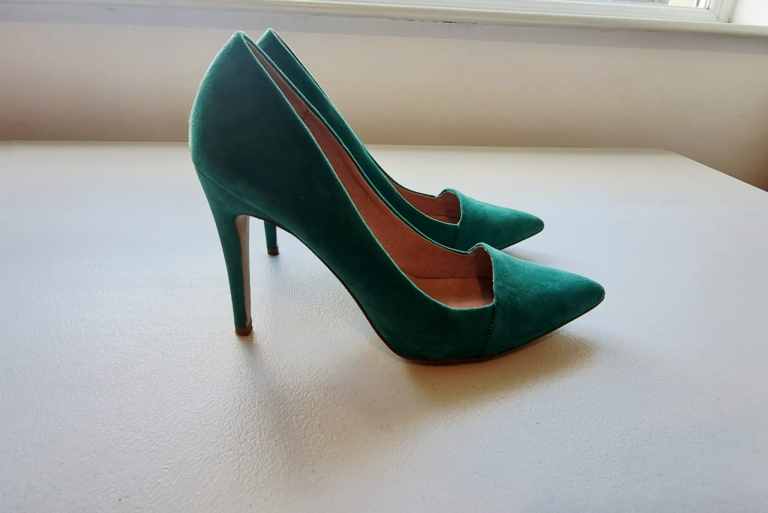 Next Emerald Green Suede shoes High Heels – Size 6.5 or 7 Excellent Condition