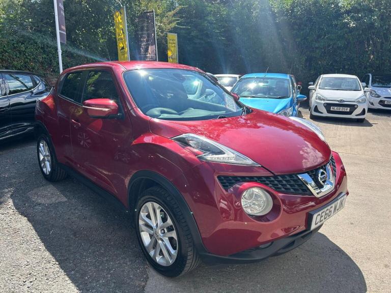 NISSAN JUKE 1.2 DIG-T N-Connecta Euro 6 (s/s) 5dr 2016