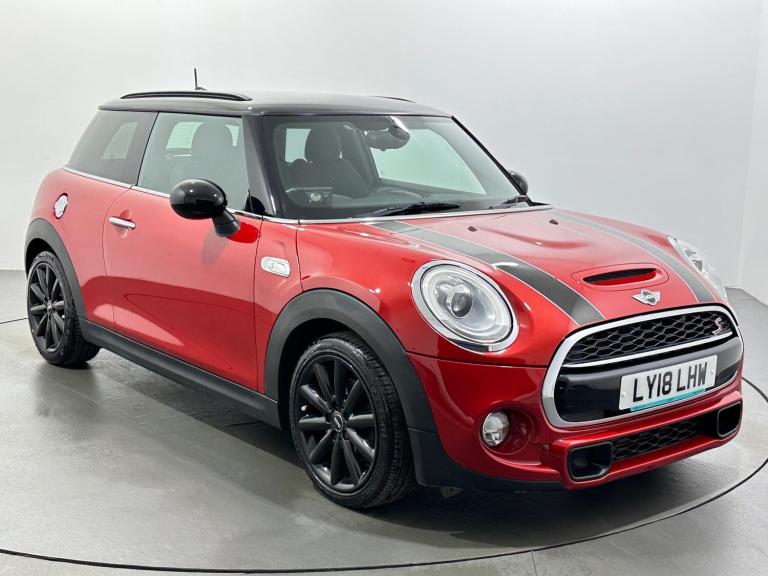  MINI Hatch 2.0 Cooper S Steptronic Euro 6 (s/s) 3dr Petrol Automatic