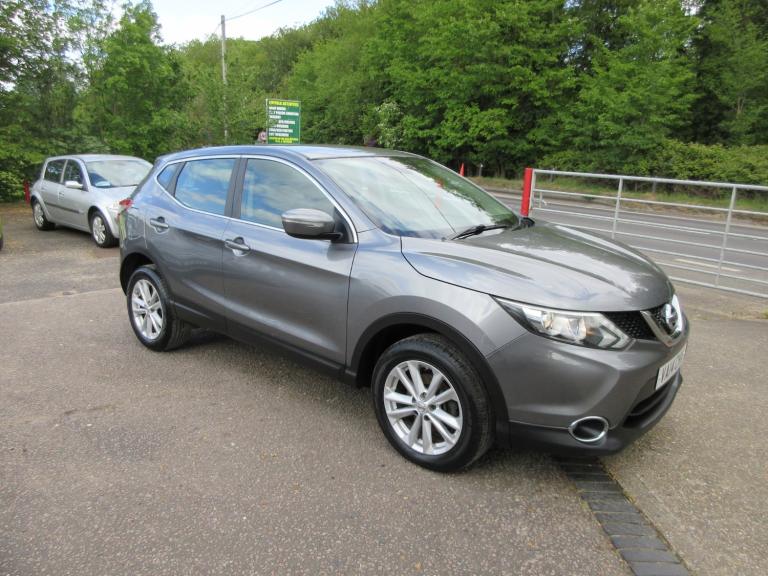2014 Nissan Qashqai 1.5 dCi Acenta 5dr HATCHBACK Diesel Manual