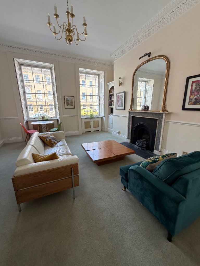 2bed ground floor flat Great Pulteney Street 