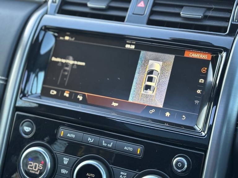 2019 Land Rover Discovery 3.0 SD6 HSE Luxury 5dr Auto ESTATE Diesel Automatic