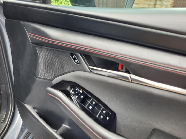 2025 Mazda Mazda3 2.5 e-SKYACTIV-G MHEV Homura Auto Euro 6 (s/s) 5dr HATCHBACK Petrol Automatic