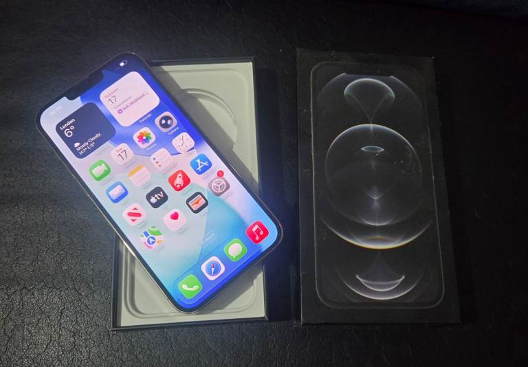 Apple iPhone 13 pro max 128gb gold perfect condition 