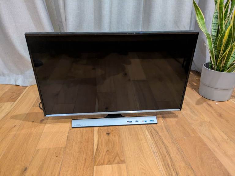 Samsung 32-inch Full HD LED TV/Monitor