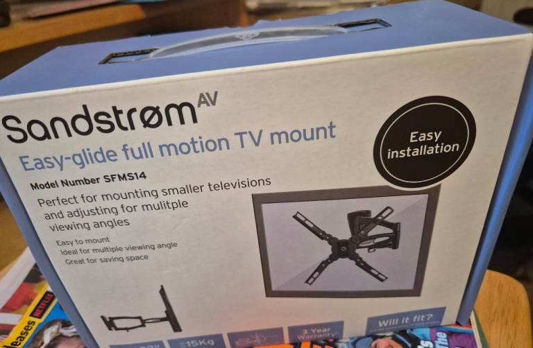 SANDSTROM SFMS14 Full Motion 16 - 32" TV Bracket. Easy Glide. Full Motion