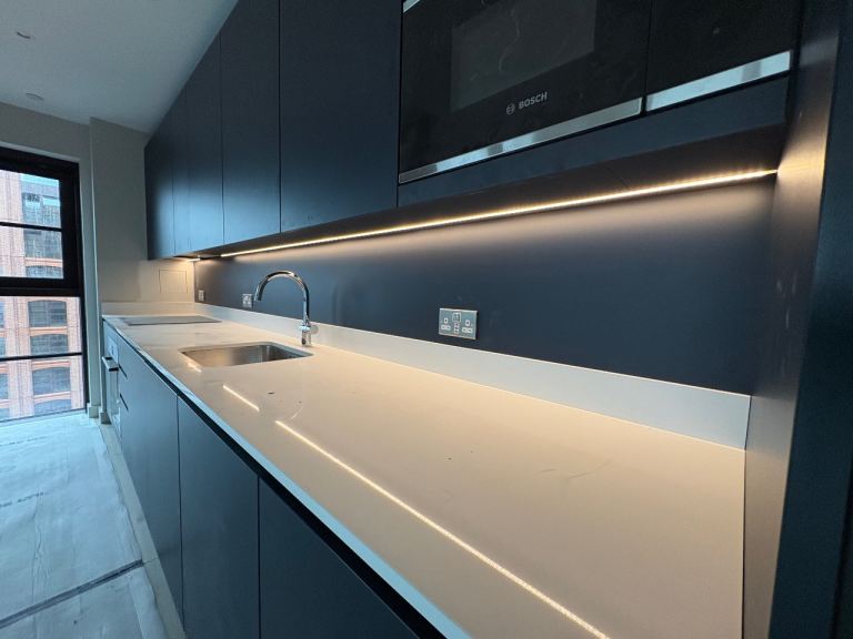  New not used Laminate kitchen splashbacks & LED boards 