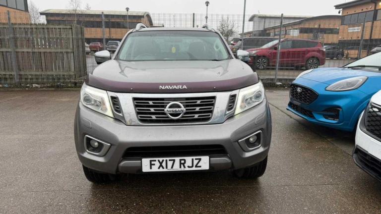 2017 Nissan Navara Double Cab Pick Up Tekna 2.3dCi 190 4WD PICK UP DIESEL Manual